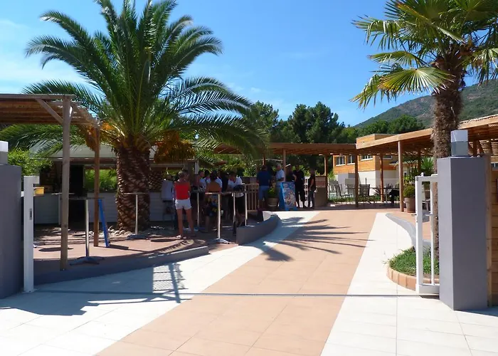 Le 4* Sagone (Corsica)